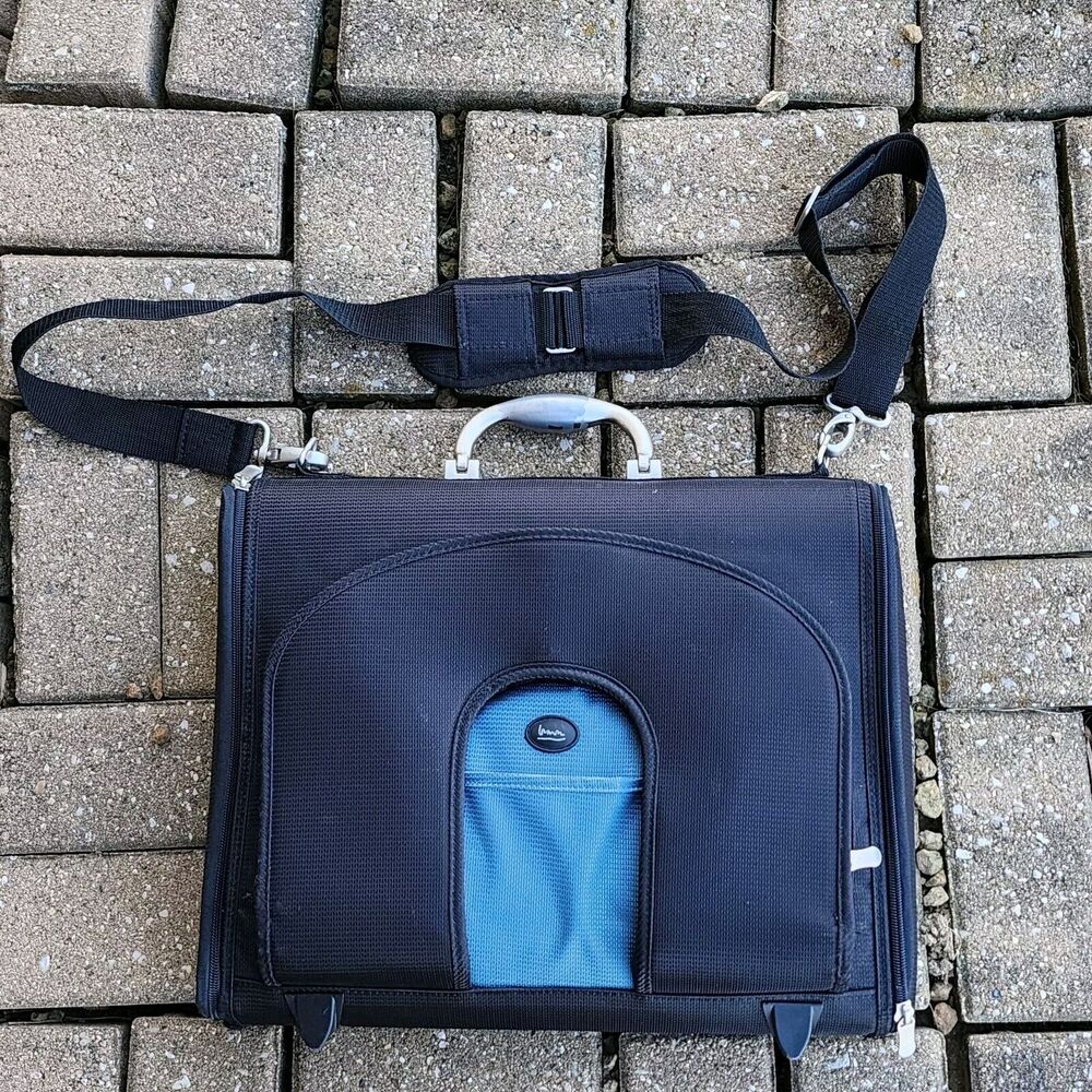 Large Black Gravis Hard Laptop Computer case & bag 16" x 14"